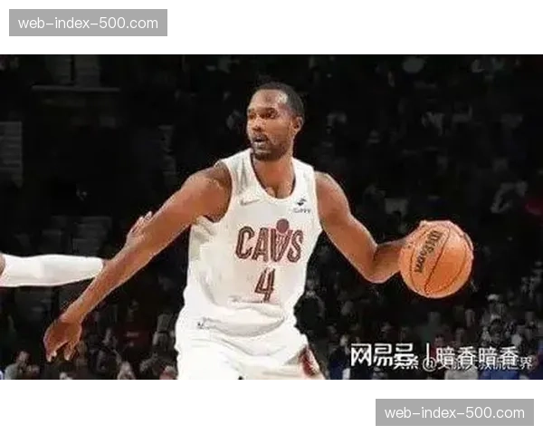 骑士莫布里小腿拉伤复出 内线核心回归助冲冠